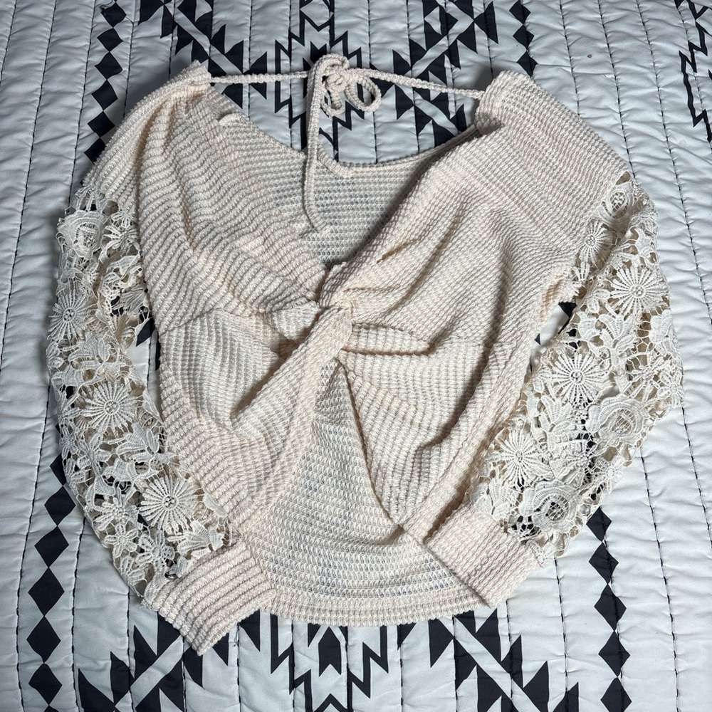 SHEIN Cream Textured Knit Top